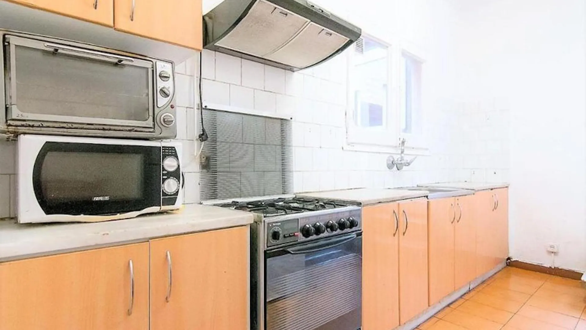 Room In Guest Room - Private Room With Sunny Terrace Of 200M2 8 Barcelona Spain