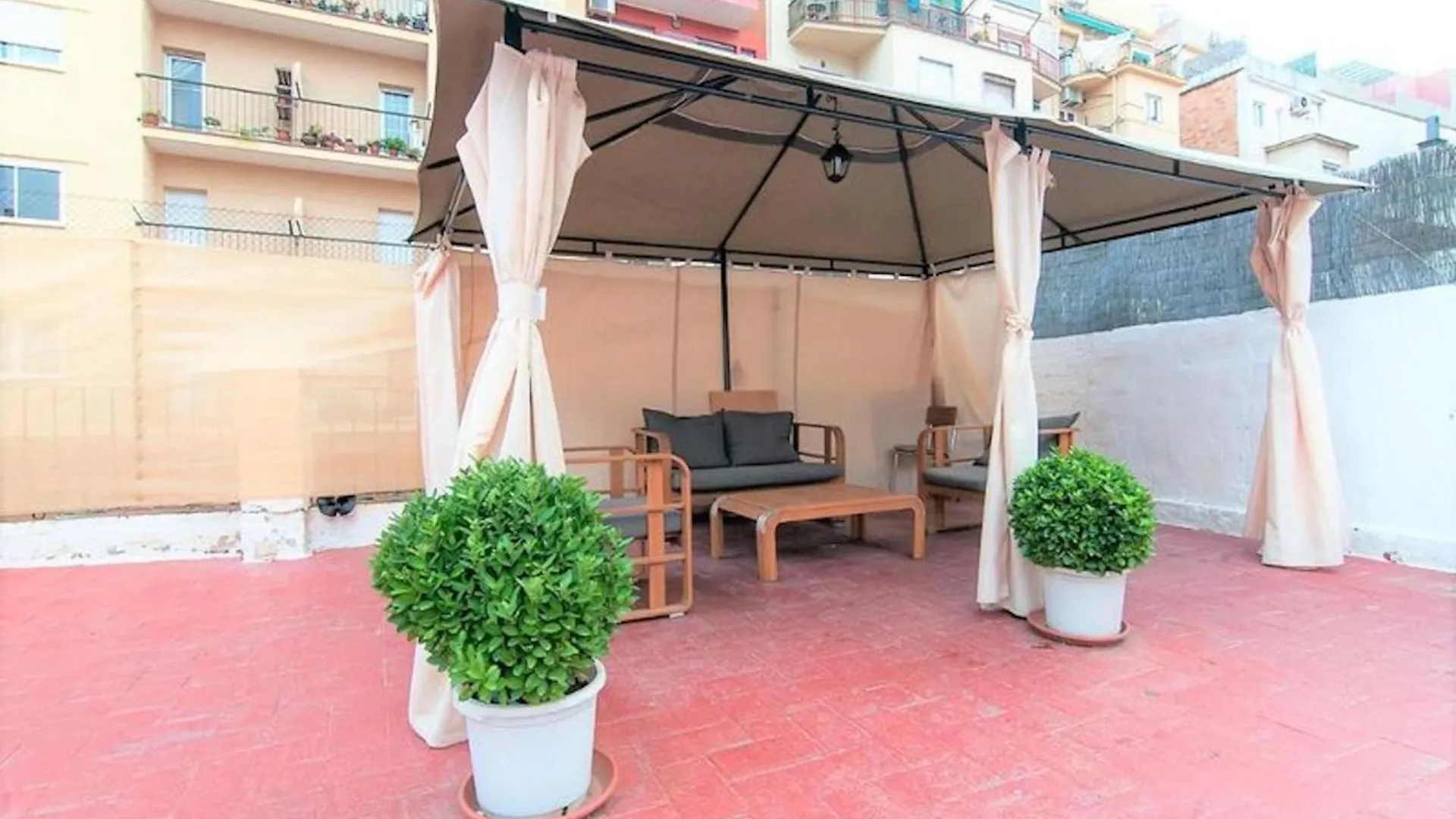 Guest house Room In Guest Room - Private Room With Sunny Terrace Of 200M2 8 Barcelona