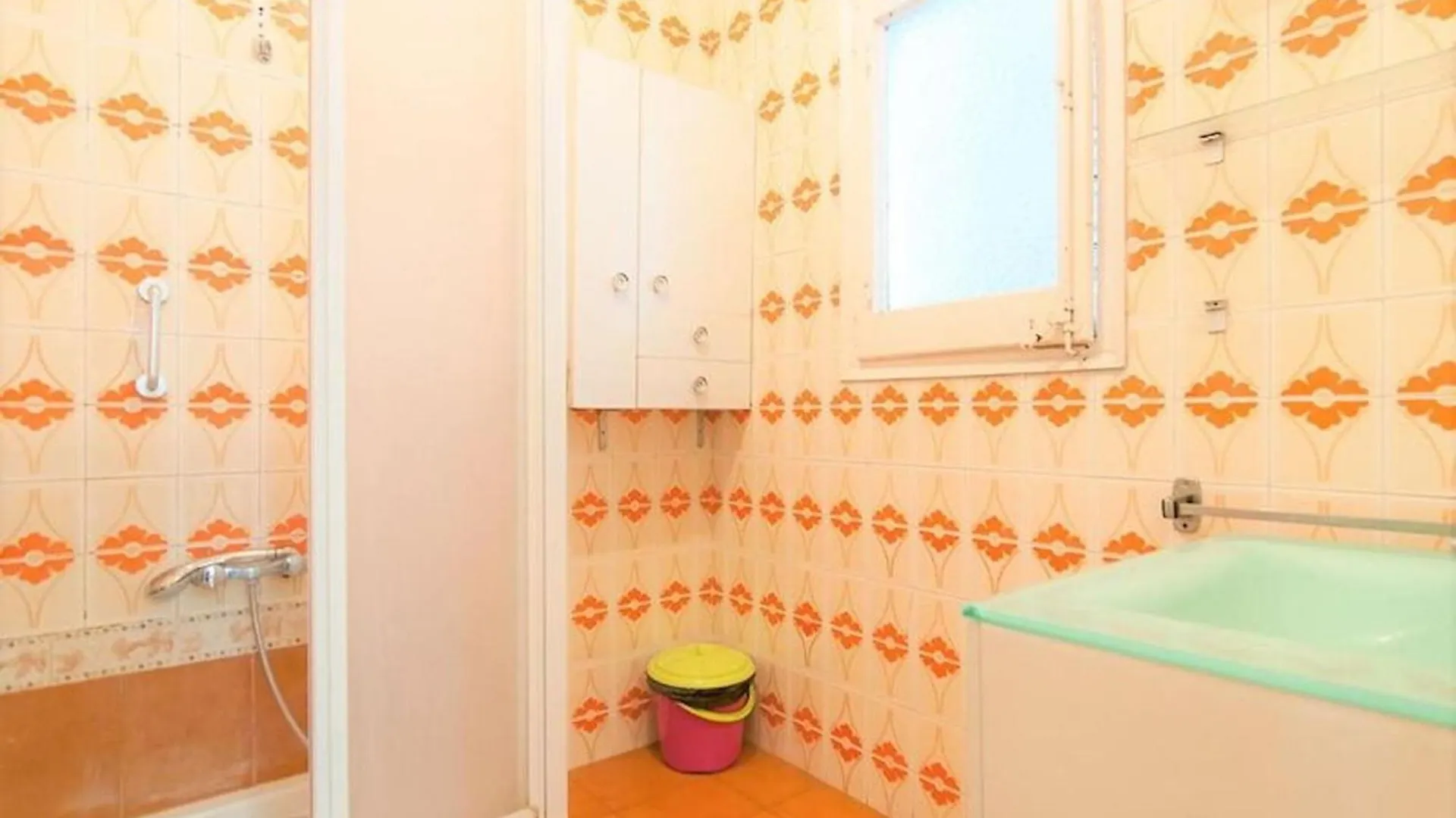 Room In Guest Room - Private Room With Sunny Terrace Of 200M2 8 Barcelona Guest house